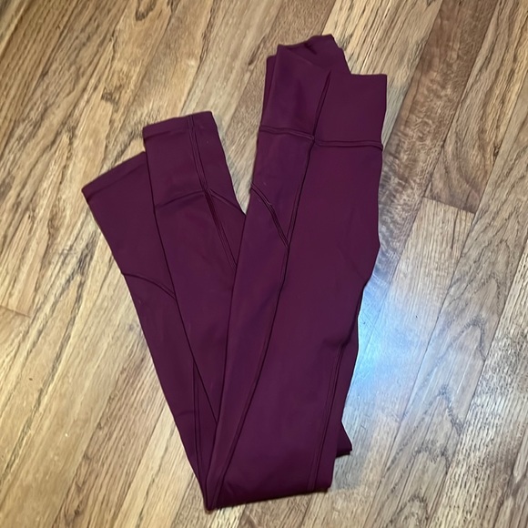 Lululemon In Movement Tight - Picture 1 of 4